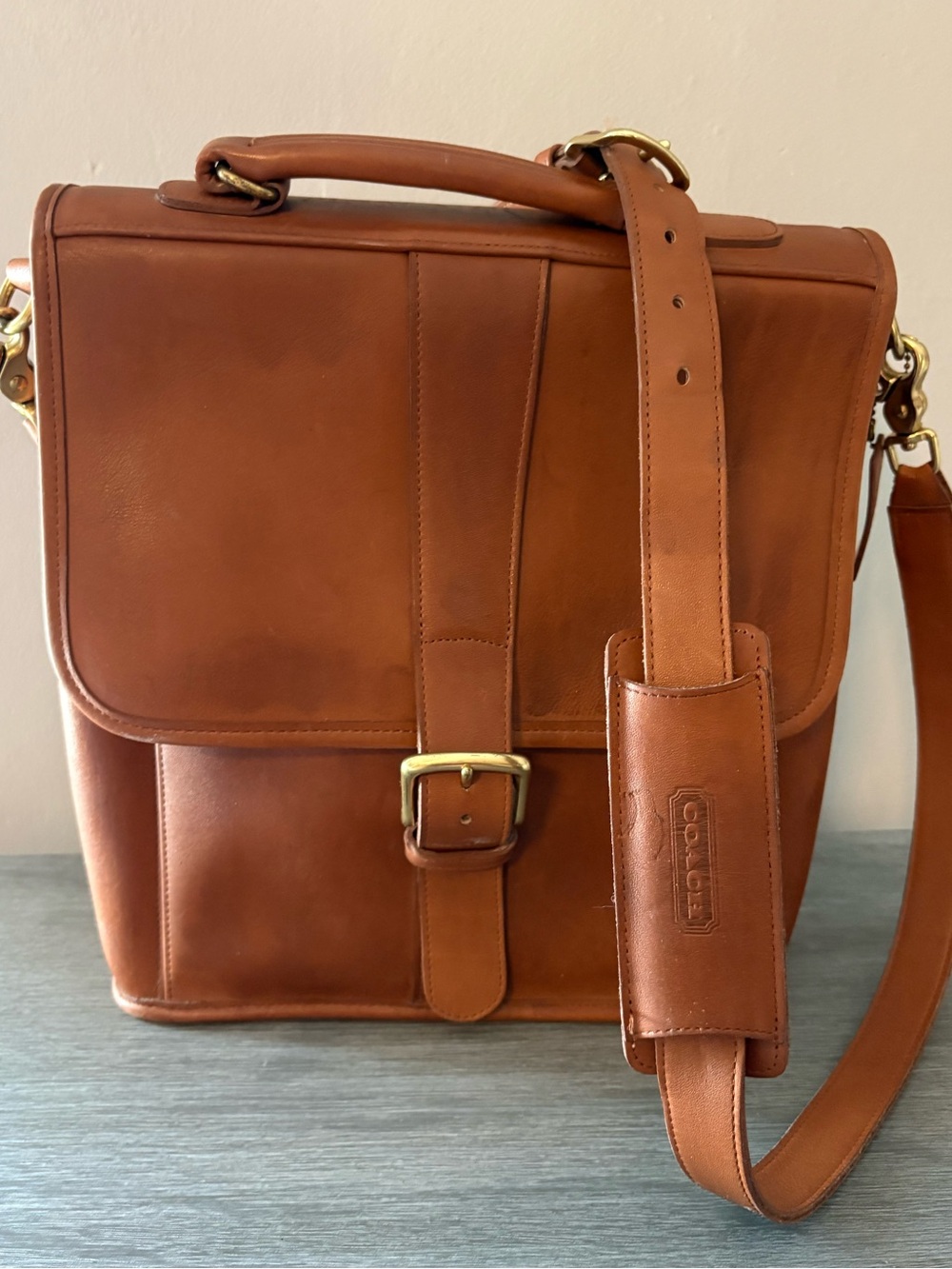Coach Vintage Leather Emerson Laptop Bag with Brass Hardware - Picture 3 of 14